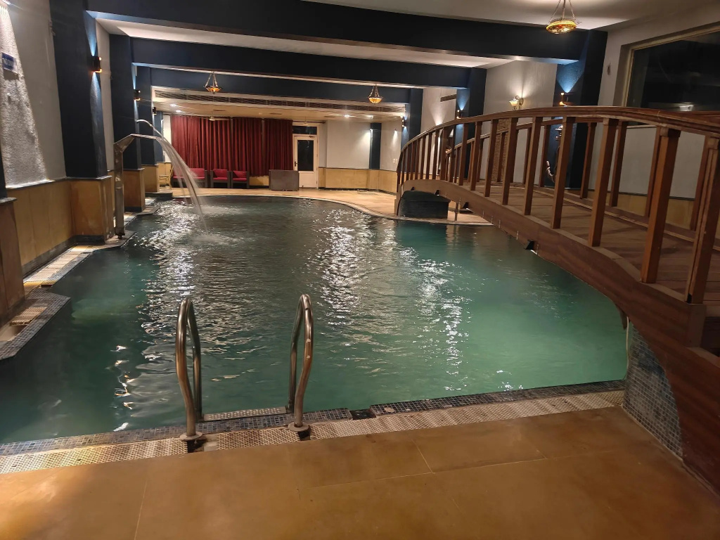 Hotel Diplomat Residency
