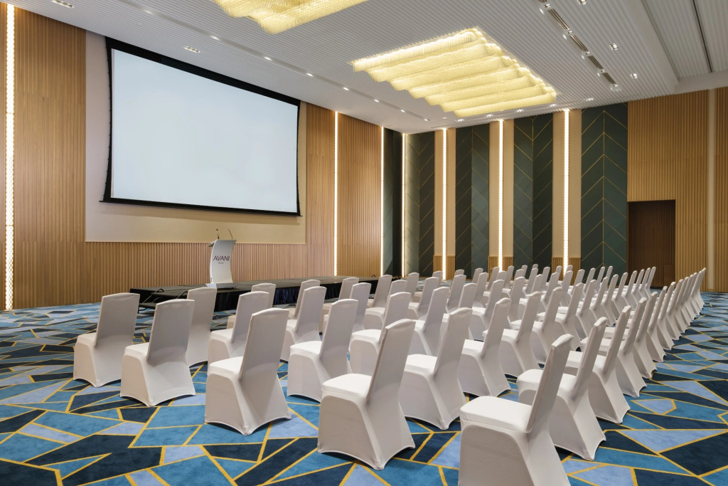 Maani Muscat Hotel & Apartments