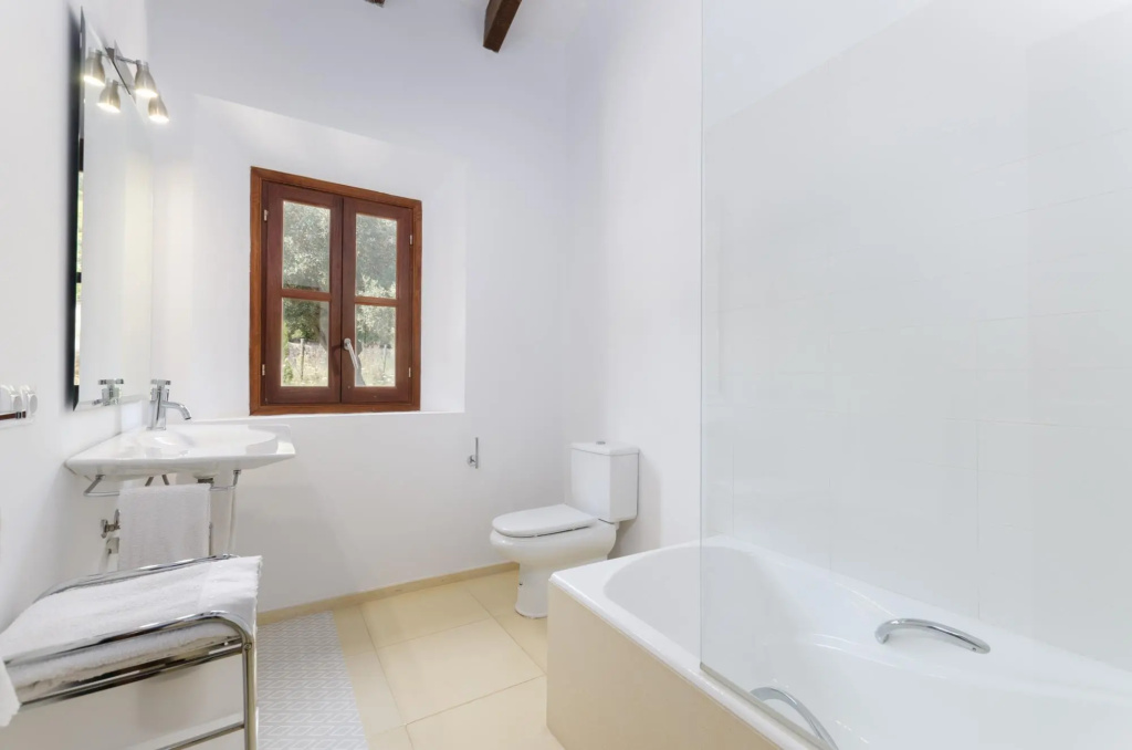 PUIG DE GARRAFA 6 - Villa with sea views in Andratx. Free WiFi