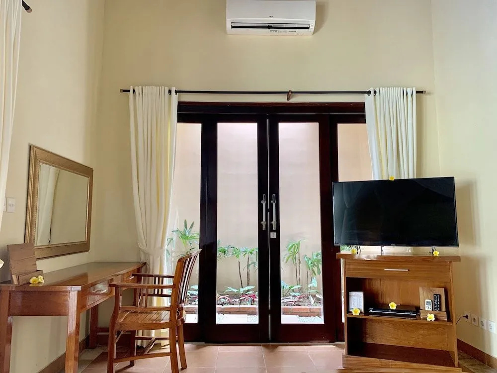 Kartika Dahayu Private Pool Villas