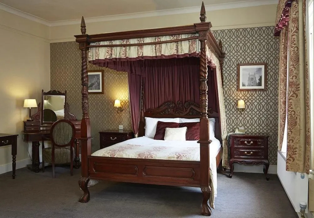 George Hotel by Greene King Inns