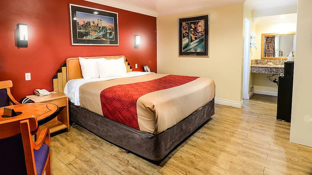 Aqua Venture Inn