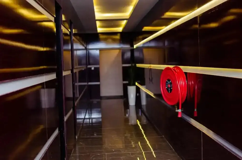 Ibizza Pit Hotel and Suites