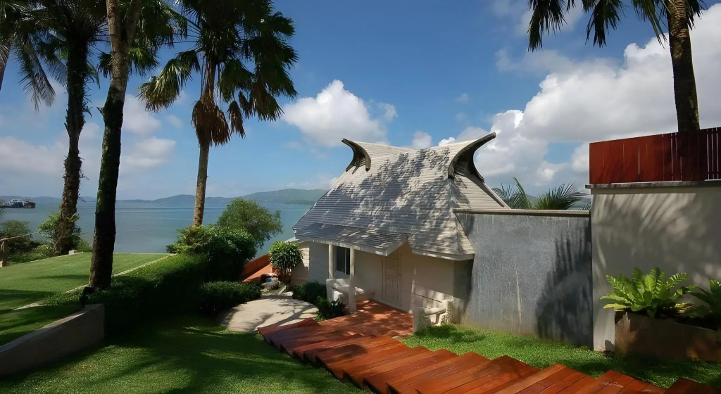 The Blue Sky Resort Ranong