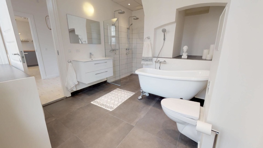 ★189m2 NEW Luxury Apt - City Central★PROF Cleaning