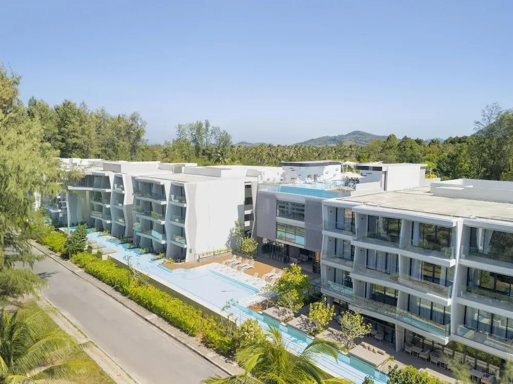 Radisson Blu Resort, Phuket Mai Khao Beach