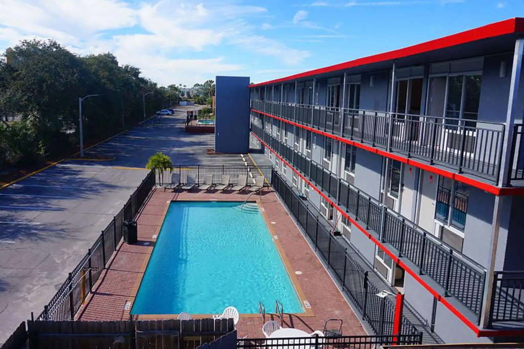 Travelodge by Wyndham Orlando at Heart of International Drive