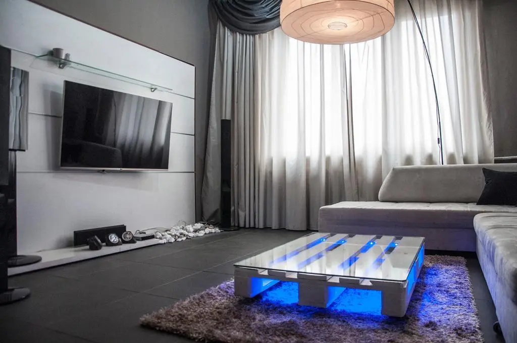 Shishman Apartment