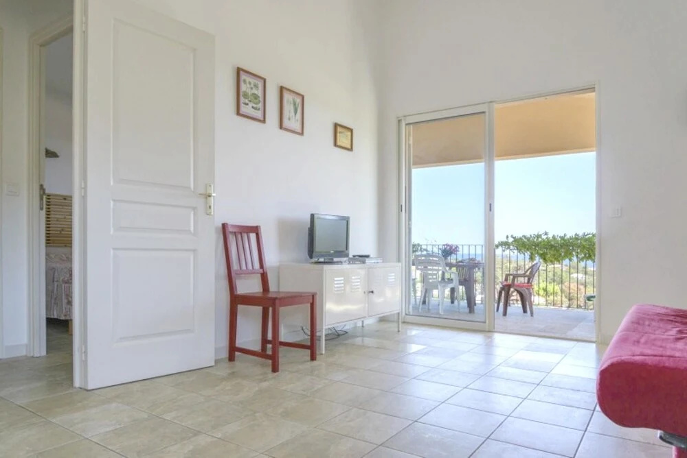 House With 2 Bedrooms in Favone, With Wonderful sea View, Furnished Ga