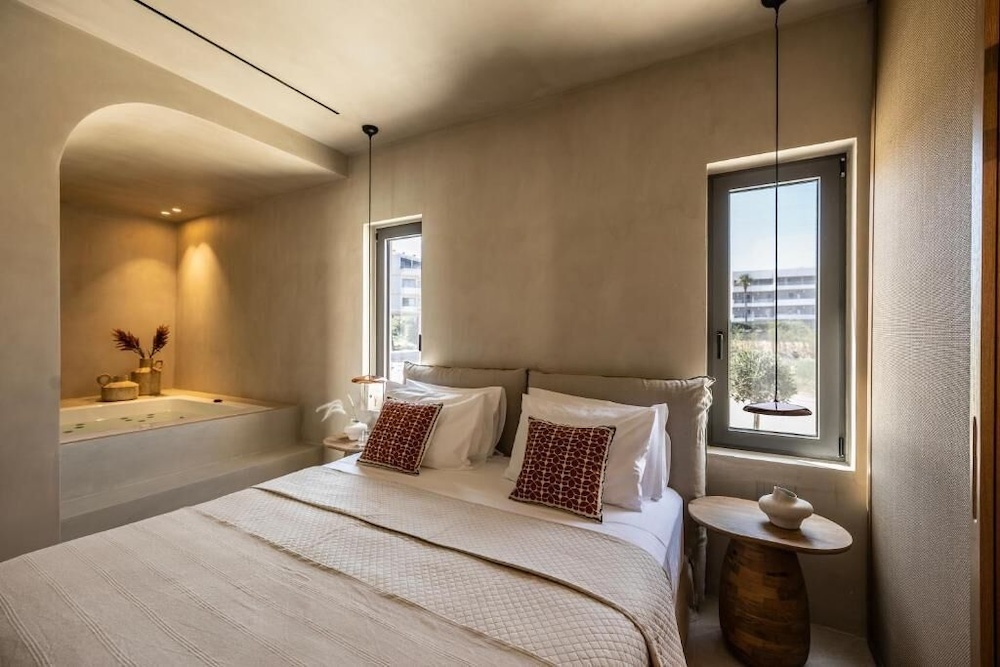 Elea Luxury suites