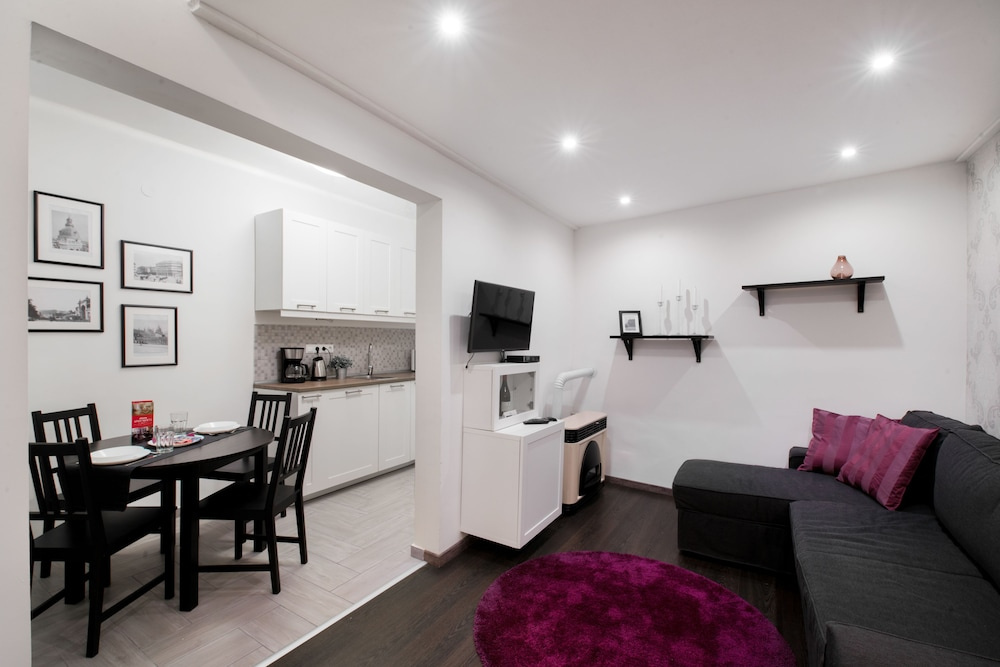 Dfive Apartments - Dohany street