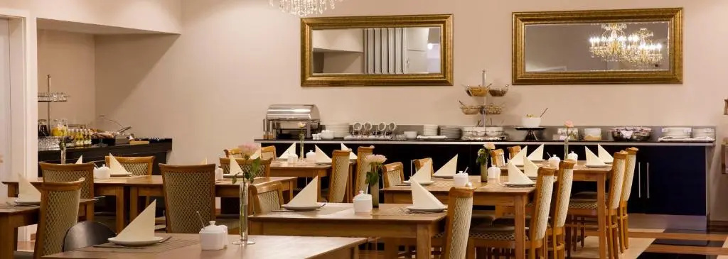 ROSS Hotel nähe Messe Stuttgart