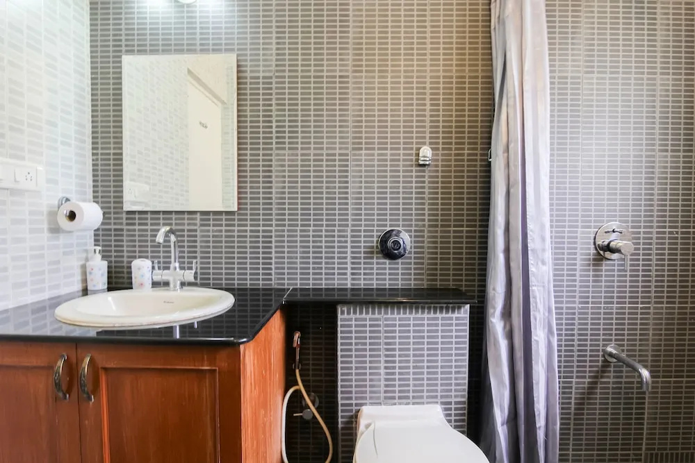 Rainforest - Casa Del Sol, Anjuna - 3 kms from the beach