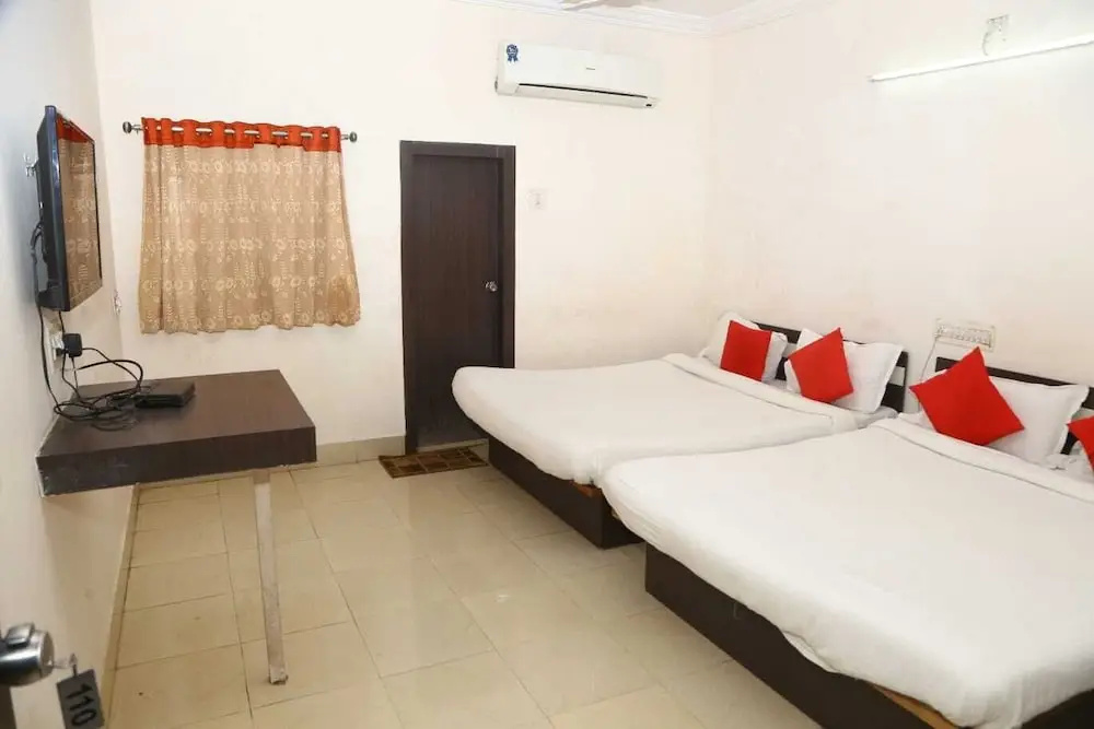 OYO 22020 Hotel Shakti