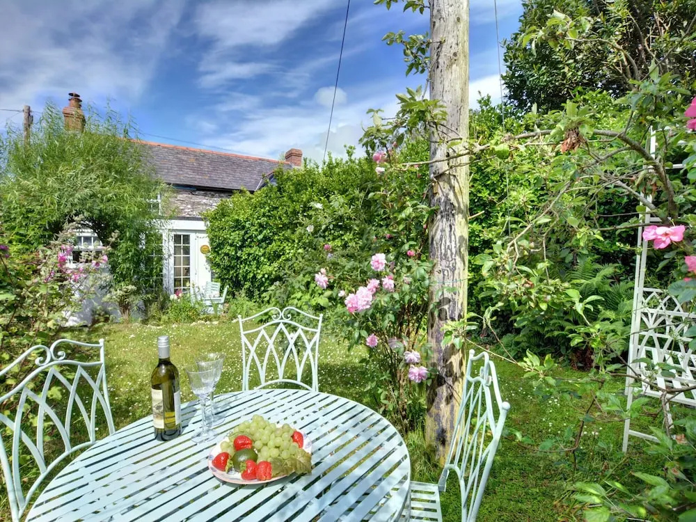 Authentic Holiday Home in Penrose near Beach