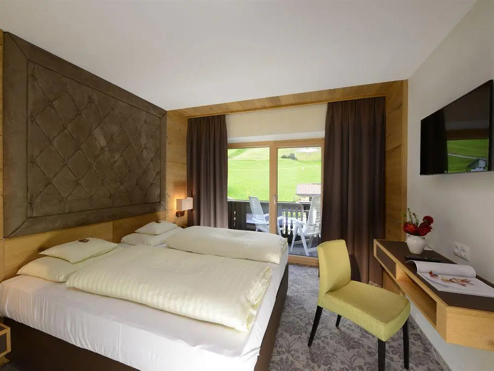 Bruggers Genießerhotel Lanersbacherhof