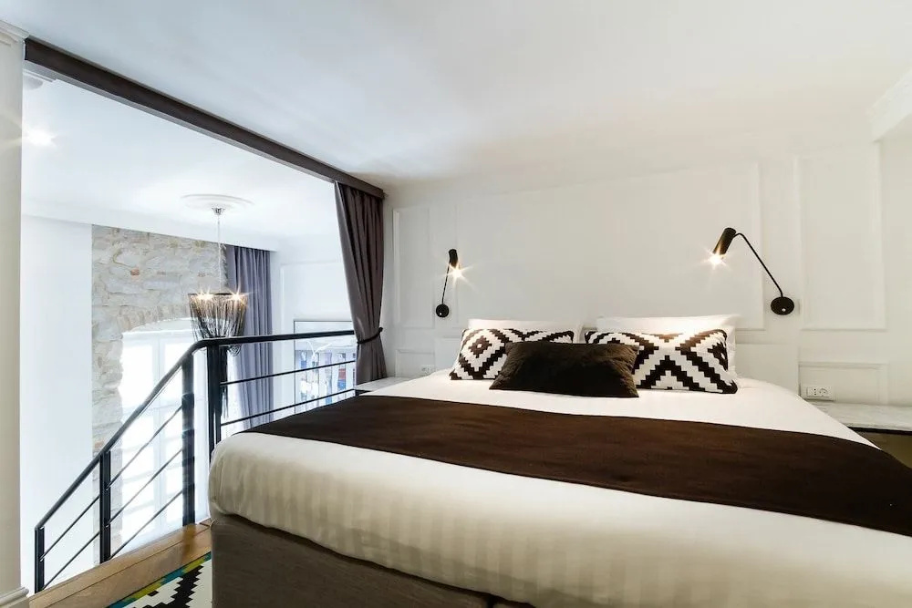 DeZign Superior Apartments & Rooms