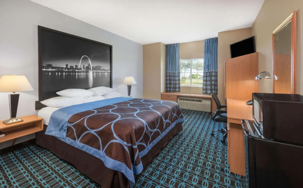 Sonesta Essential Hotels & Suites Kansas City Blue Springs