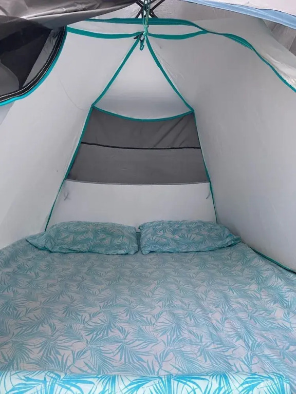 Bajo las Estrellas eco camp