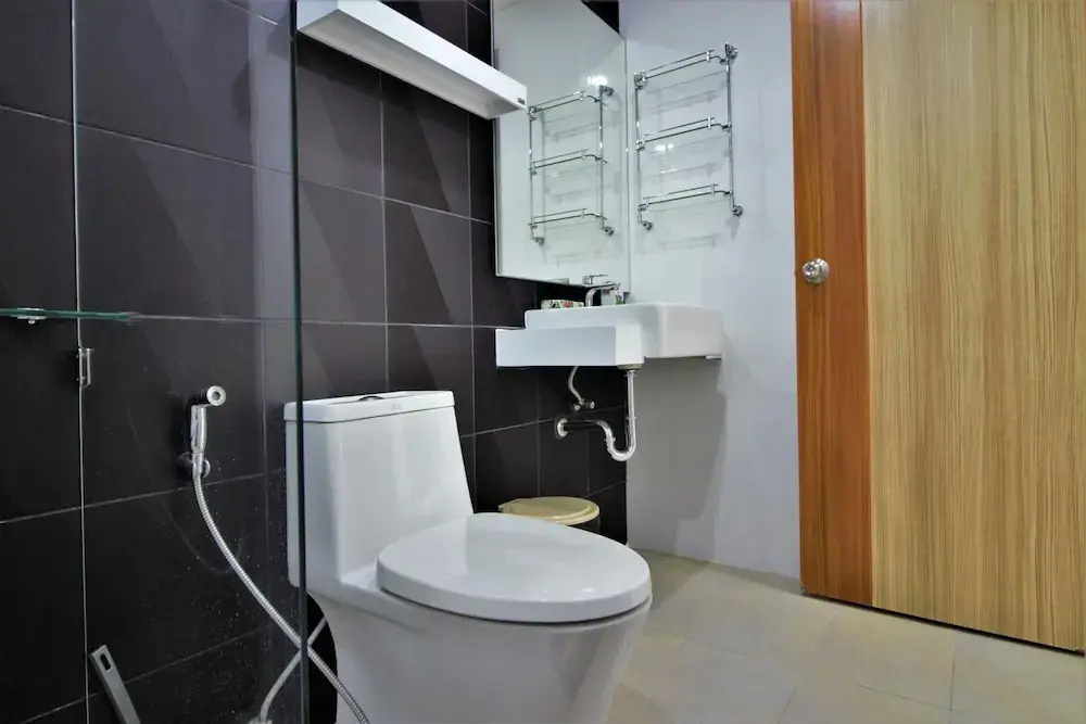 A714 Rooftop Pool Gym Parking 900m From Kata Beach