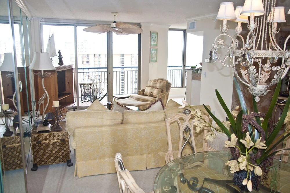 Brighton Tower 2105 2br 2ba Penthouse! 2 Bedroom Condo