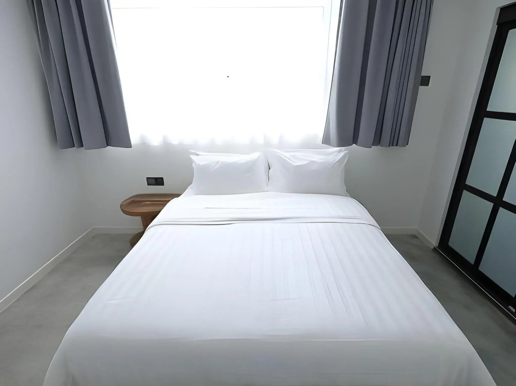 White Loft Hotel