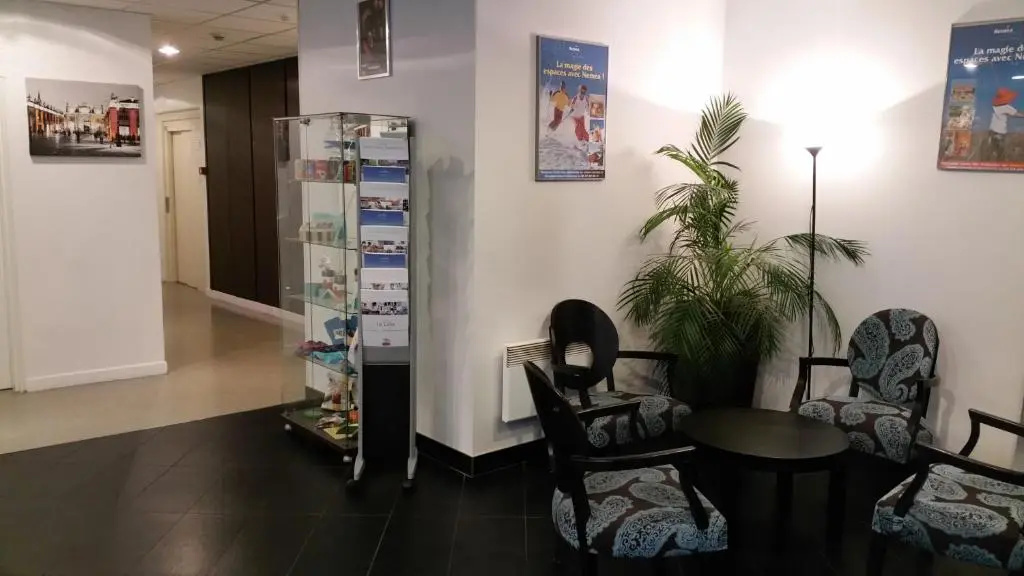 Nemea Appart Hotel Home Suite Nancy Centre
