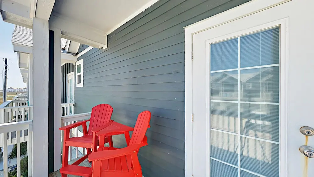 15233 Beach Way Drive Townhome