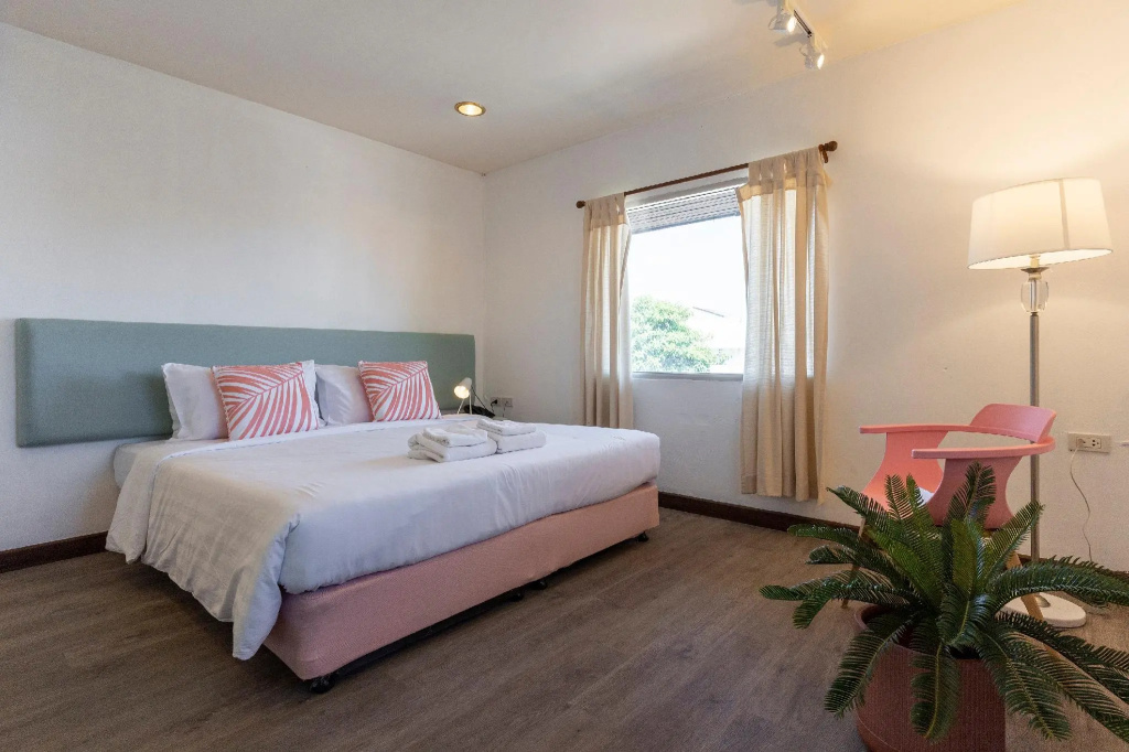 Parasol Inn Chiang Mai Old City Hotel