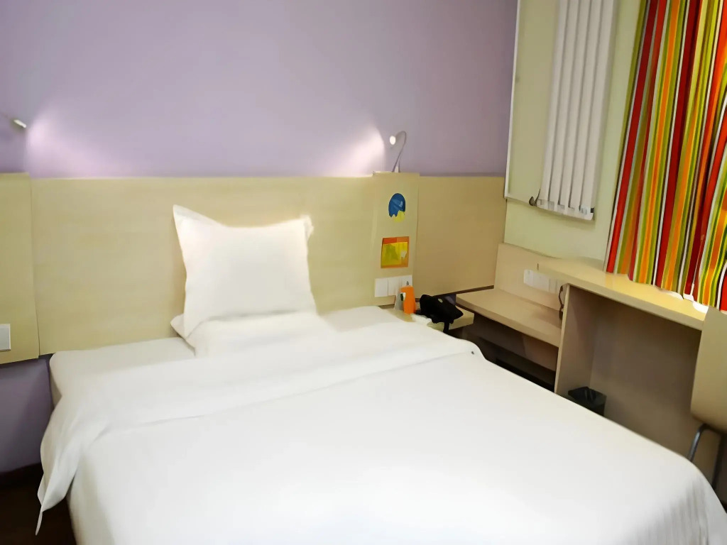 GreenTree Shell Jinhua Yiwu International Commerce City Hotel