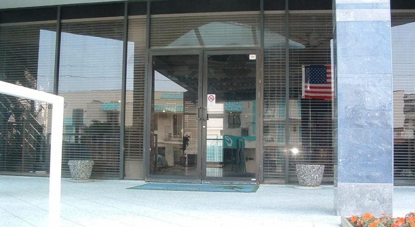Bal Harbour Hotels