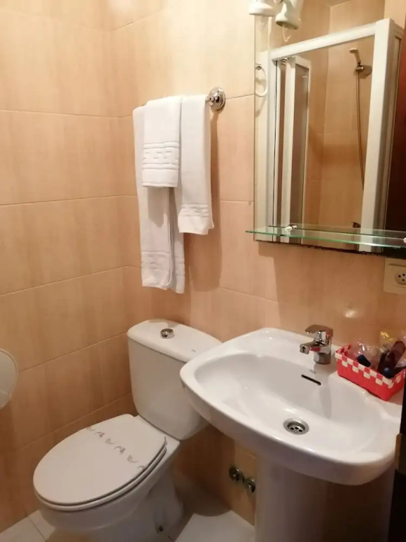 Hostal Adelia