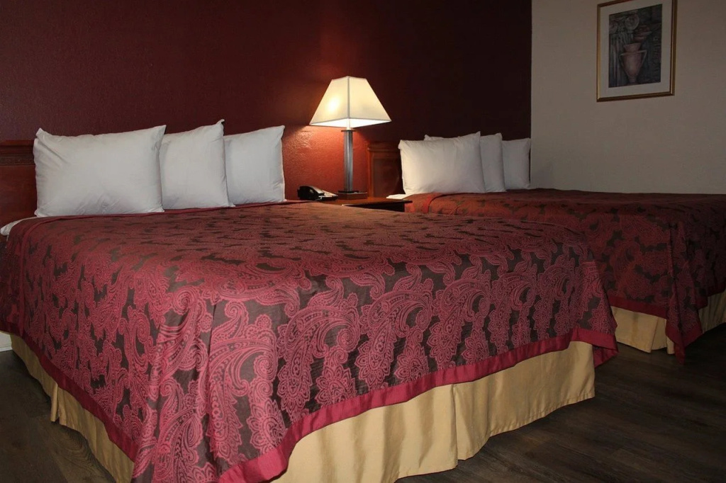 Travel Inn Buford - Mall of Georgia