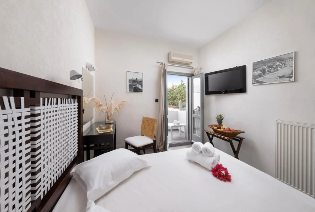 Nefeli hotel