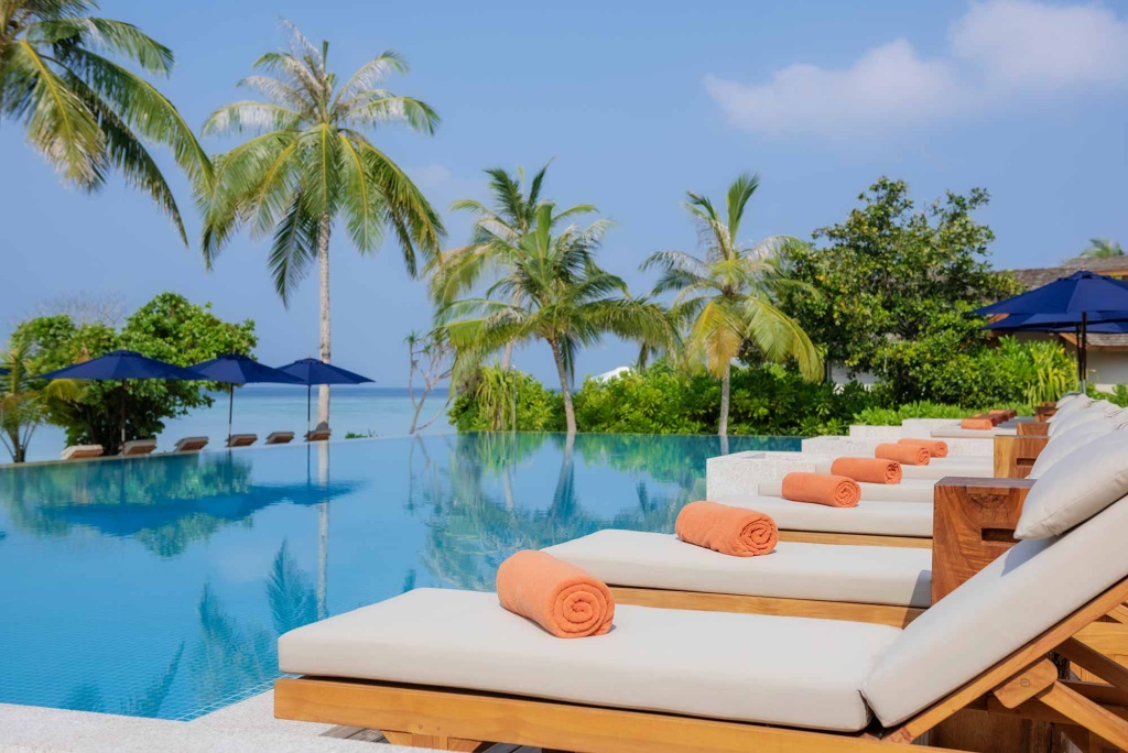 Emerald Faarufushi Resort & Spa - Deluxe All Inclusive