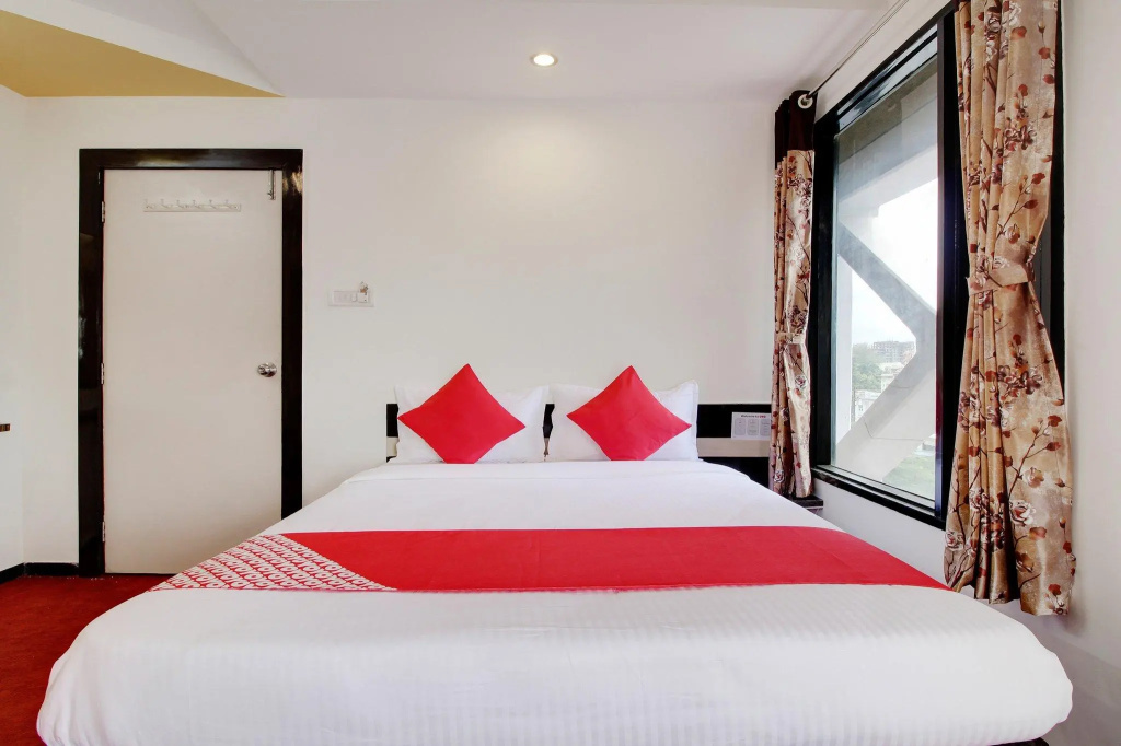 FabHotel Sai Chatra