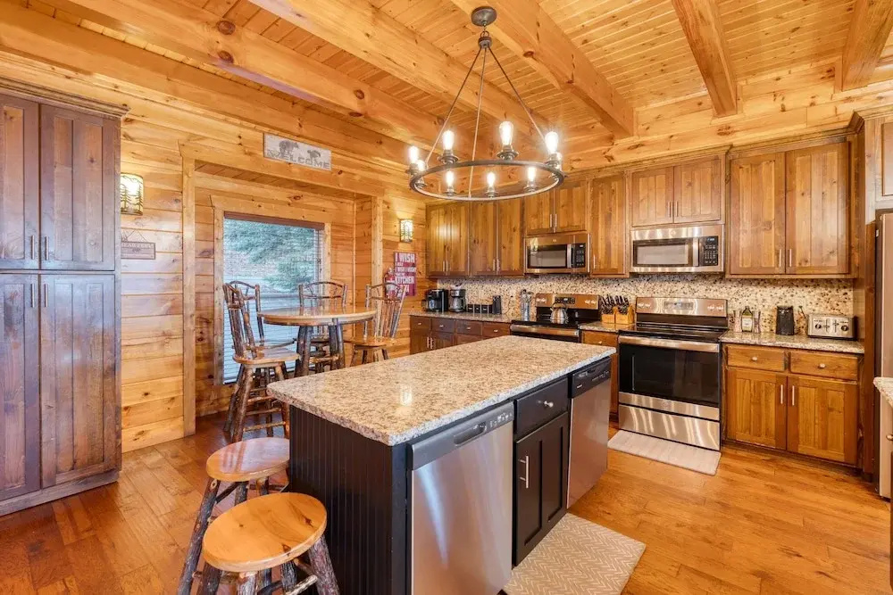 100 Guests Blackthorn Sister Smokies Homes Luxury Mountain Retreat