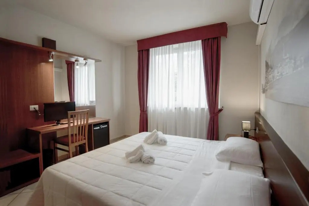 Hotel Venezia Park - ENJOY HOLIDAY