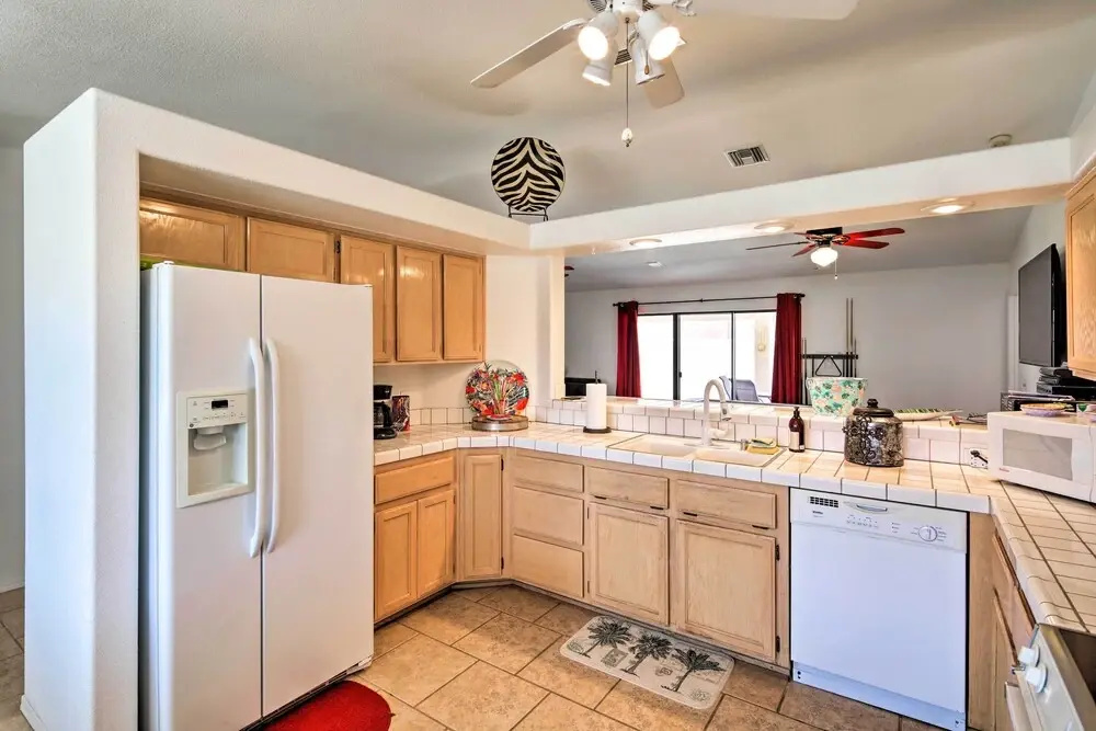 Patio, Rooftop Deck & Mtn Views: Lake Havasu Home!