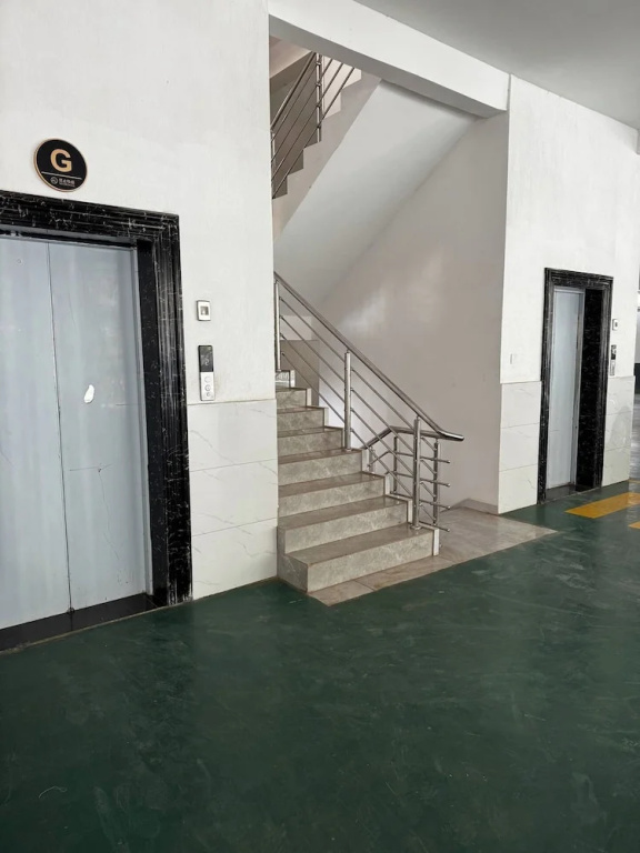 Brand New Westlands 1BR 1Ba Walk to Sarit GTC