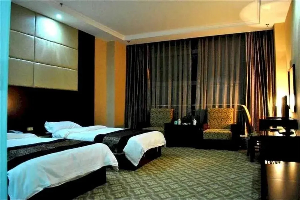 Tian Yuan Holiday Hotel