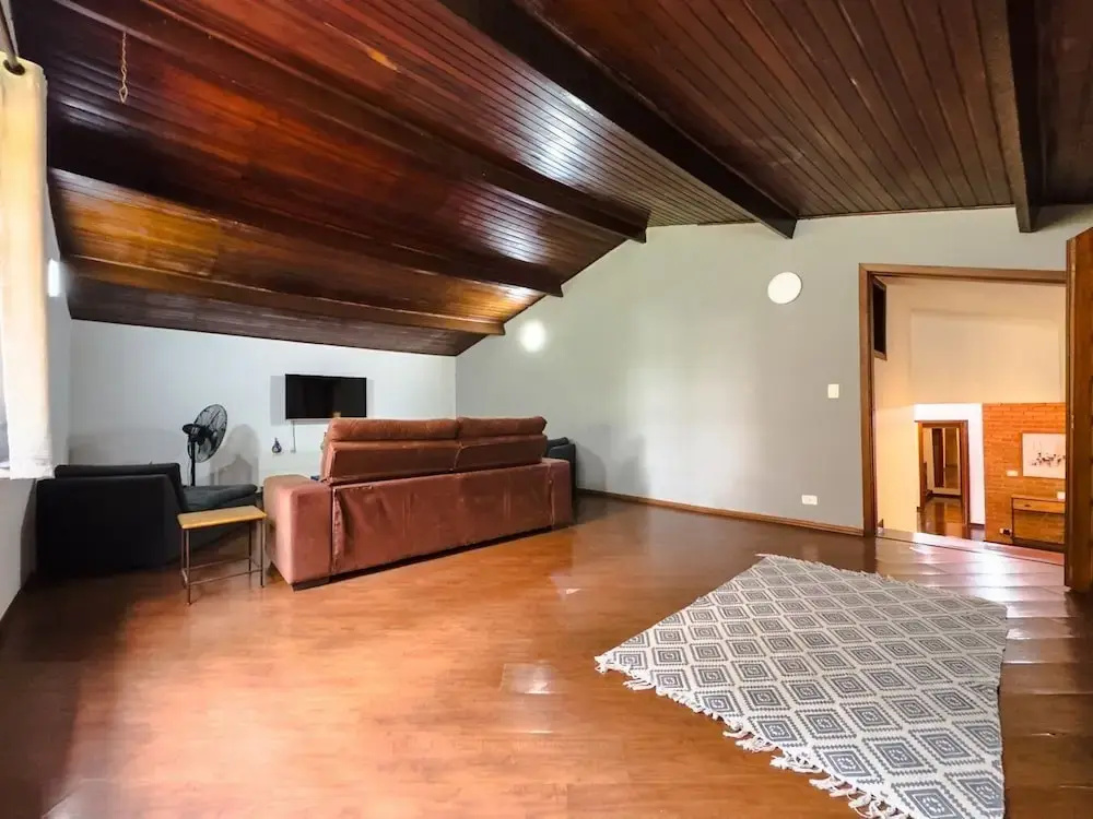 Casa espaçosa a apenas 30 minutos de SP