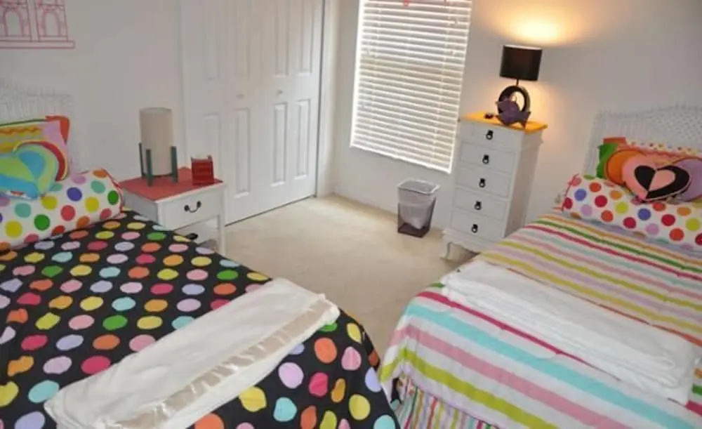 Disney Gem - Carerra 107 4 Bedroom Home