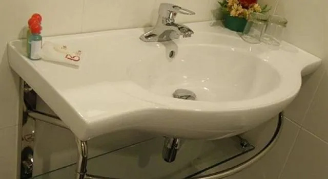 Alora Hotel