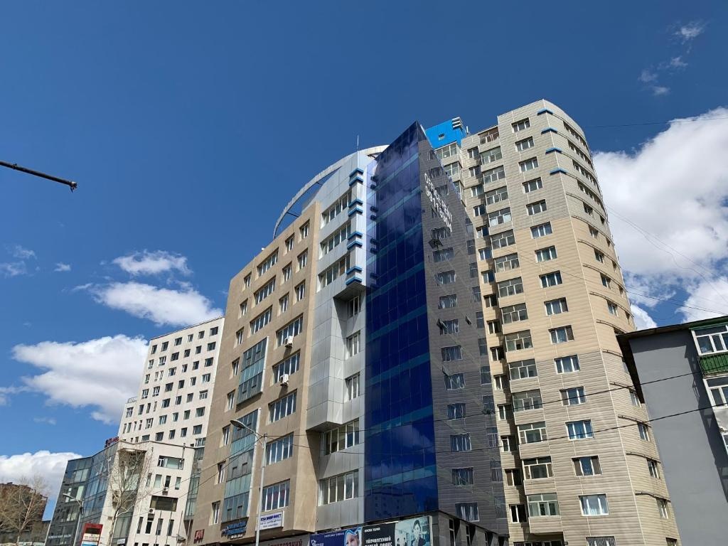 125m2 new apartment, 5 rooms with airport pickup