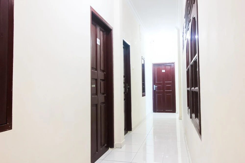 Berkah Homestay Syariah by OYO Rooms