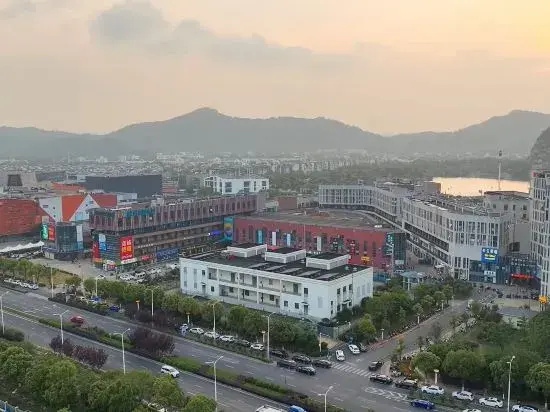 City Comfort Inn (Suzhou International Film and Television City Mudu Subway Station Branch)