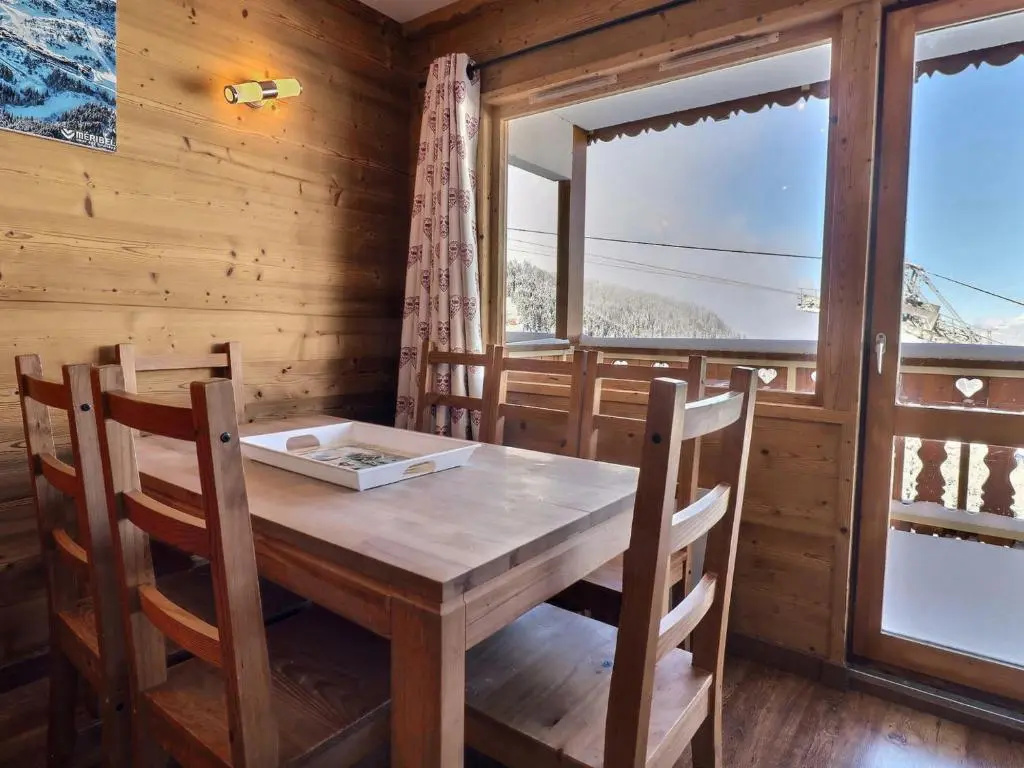 Appartement Méribel, 3 pièces, 6 personnes - FR-1-182-199