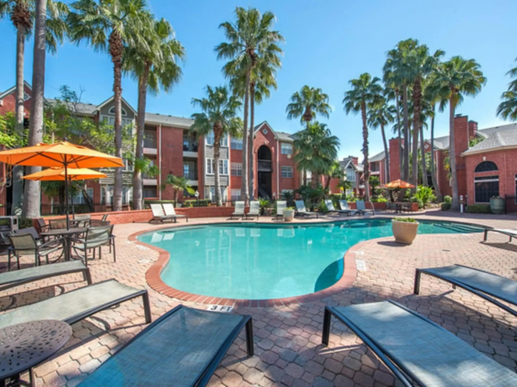 Med Center Charm 2BR Haven