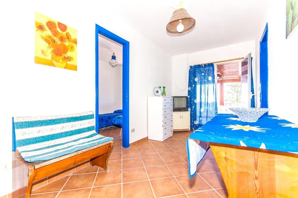 Apartment With 4 Bedrooms in Alcamo Marina, With Wonderful sea View, F